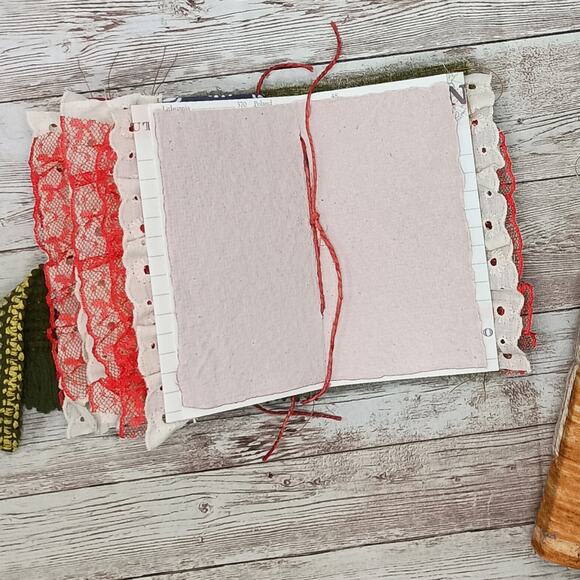Small Red Floral Junk Journals, Handmade Recycled Journals, Chunky Junk Journals - Picture 14 of 16
